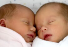 U PRIJEDORU ROĐENA DVA DJEČAKA