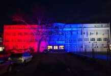 GRADSKA UPRAVA U BOJAMA SRPSKE TROBOJKE