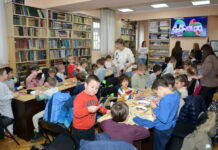 U GRADSKOJ ČITAONICI ODRŽANA DJEČIJA RADIONICA “DOK PAHULJE PADAJU, ZAMISLI ŽELJU”