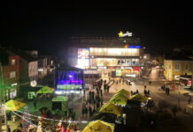 SVE JE SPREMNO: TRG JE CENTAR DEŠAVANJA U NOVOGODIŠNJOJ NOĆI