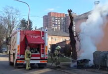 POŽAR NA PRVI DAN 2026: GORIO KONTEJNER (VIDEO)