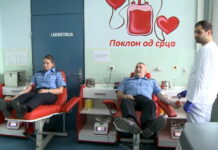 75 POLICAJACA U AKCIJI DOBROVOLJNOG DARIVANJA KRVI (FOTO)