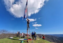 OKO 80 PLANINARA I LJUBITELJA PRIRODE U AKCIJI NA JEDNOM OD VRHOVA KOZARE