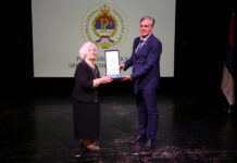 Karan uručio odlikovanje Jeleni Buhač Radojčić – svjedoku golgote i heroini Jasenovca (FOTO)