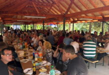 Veliko Palančište proslavilo krsnu slavu sela – Svete Apostole Petra i Pavla