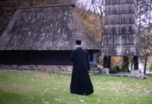 ODRŽANA PROJEKCIJA DOKUMENTARNOG FILMA „ČUVARI VIJEKOVA“