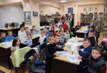 U Gradskoj čitaonici organizovano “Putovanje kroz bajke”